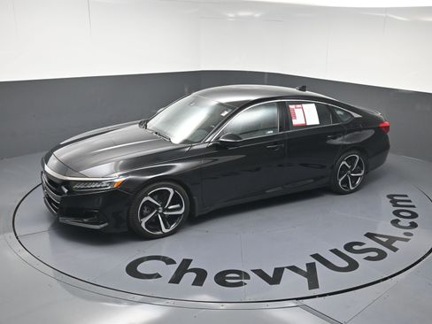 Used 2022 Honda Accord Sport image 29