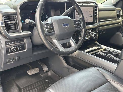Used 2024 Ford F350 Lariat w/ Lariat Ultimate Package AWD/4WD image 13