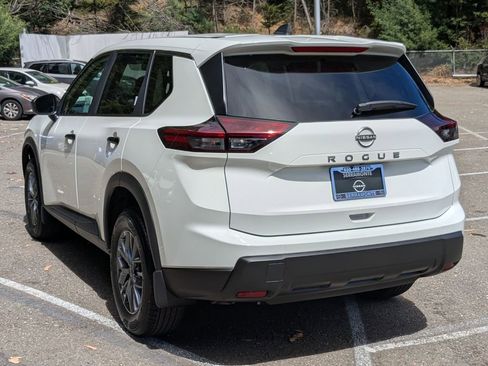 New 2026 Nissan Rogue S FWD image 7