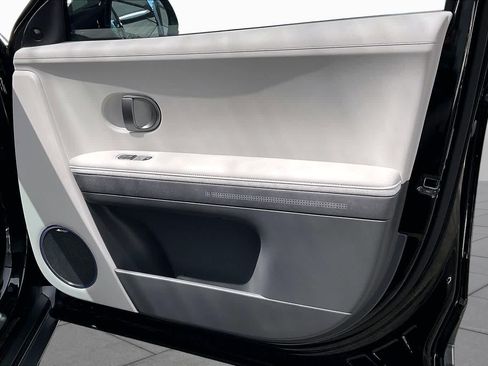 Certified 2025 Hyundai Ioniq 5 Limited AWD/4WD image 22