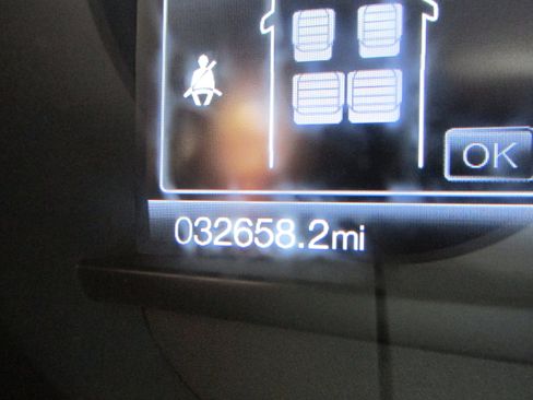 Certified 2024 Ford Edge Titanium image 34