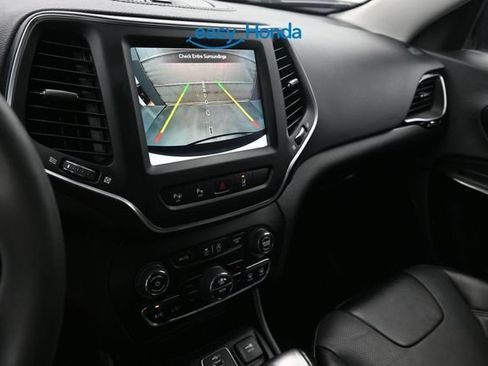 Used 2023 Jeep Cherokee Altitude Lux AWD/4WD image 12