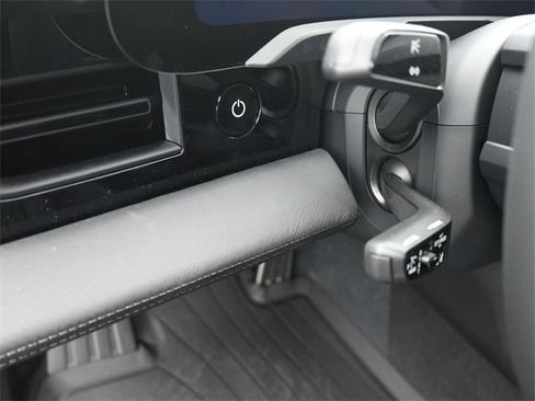 New 2025 Porsche Taycan GTS image 13