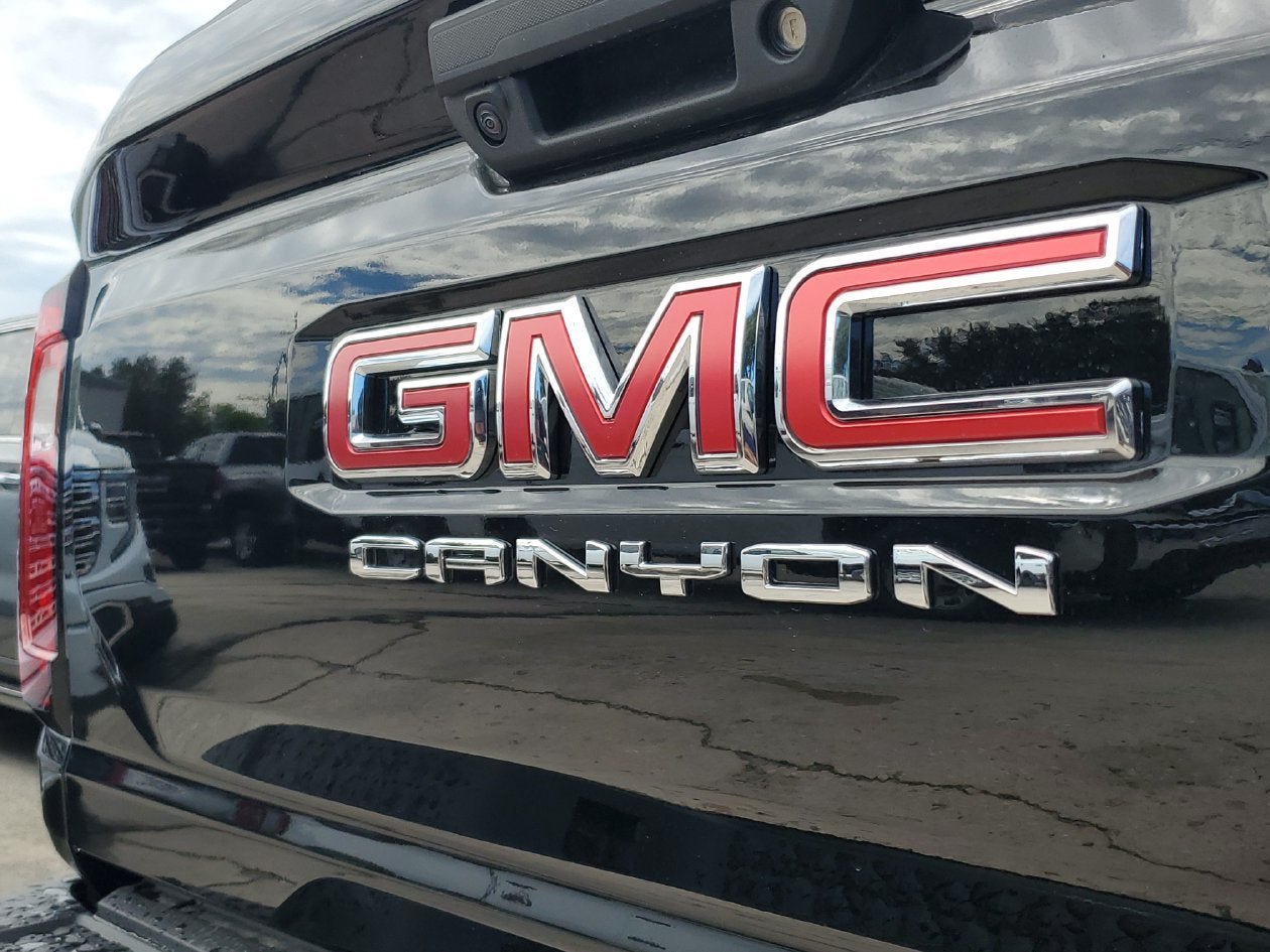 New 2026 GMC Canyon AT4 AWD/4WD image 7