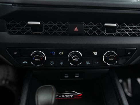 Used 2023 Honda Accord EX image 31