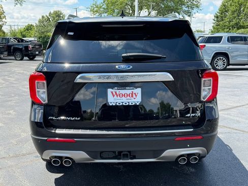Used 2023 Ford Explorer Platinum w/ Technology Package AWD/4WD image 10