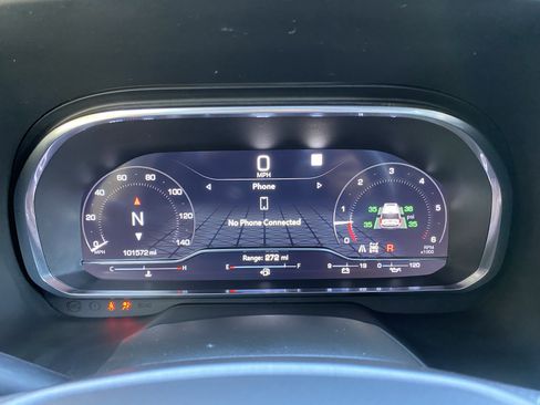 Used 2022 GMC Yukon XL AT4 image 21