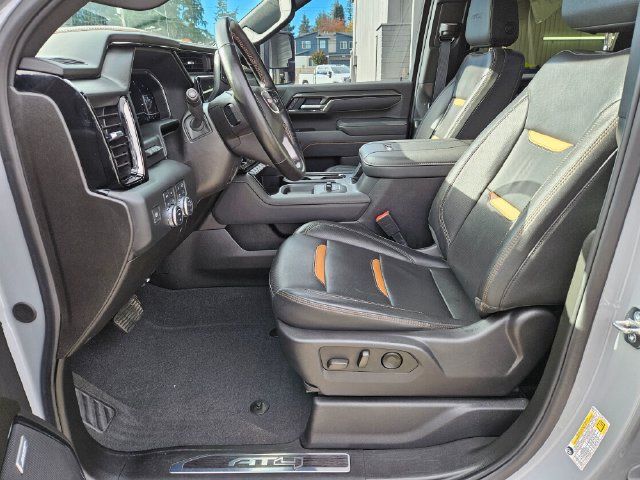 Used 2024 GMC Sierra 2500 AT4 w/ Technology Package AWD/4WD image 20