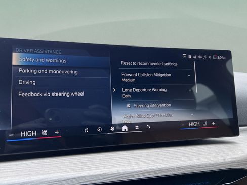 Used 2026 BMW i4 eDrive40 w/ Premium Package image 20