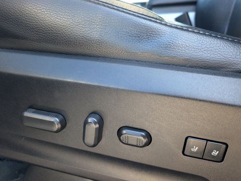 Used 2017 Ford Expedition EL Limited image 24