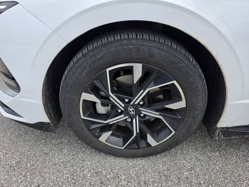 Used 2025 Hyundai Sonata SEL AWD/4WD image 16