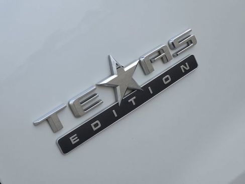 Used 2022 Chevrolet Silverado 1500 LTZ w/ LTZ Premium Texas Edition AWD/4WD image 12