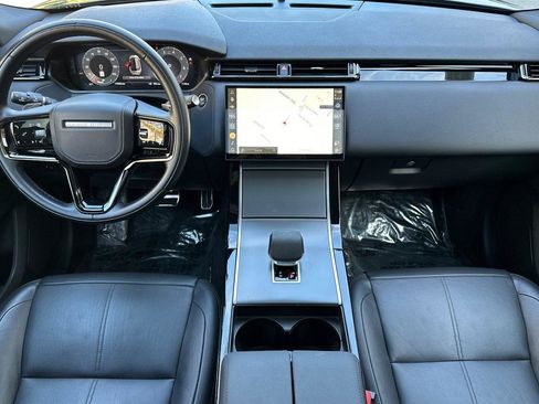 Used 2025 Land Rover Range Rover Velar Dynamic SE image 12