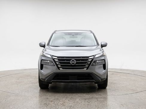 Used 2025 Nissan Rogue SV AWD/4WD image 2
