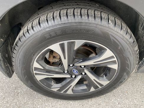 Used 2024 Subaru Crosstrek 2.0i Premium image 15