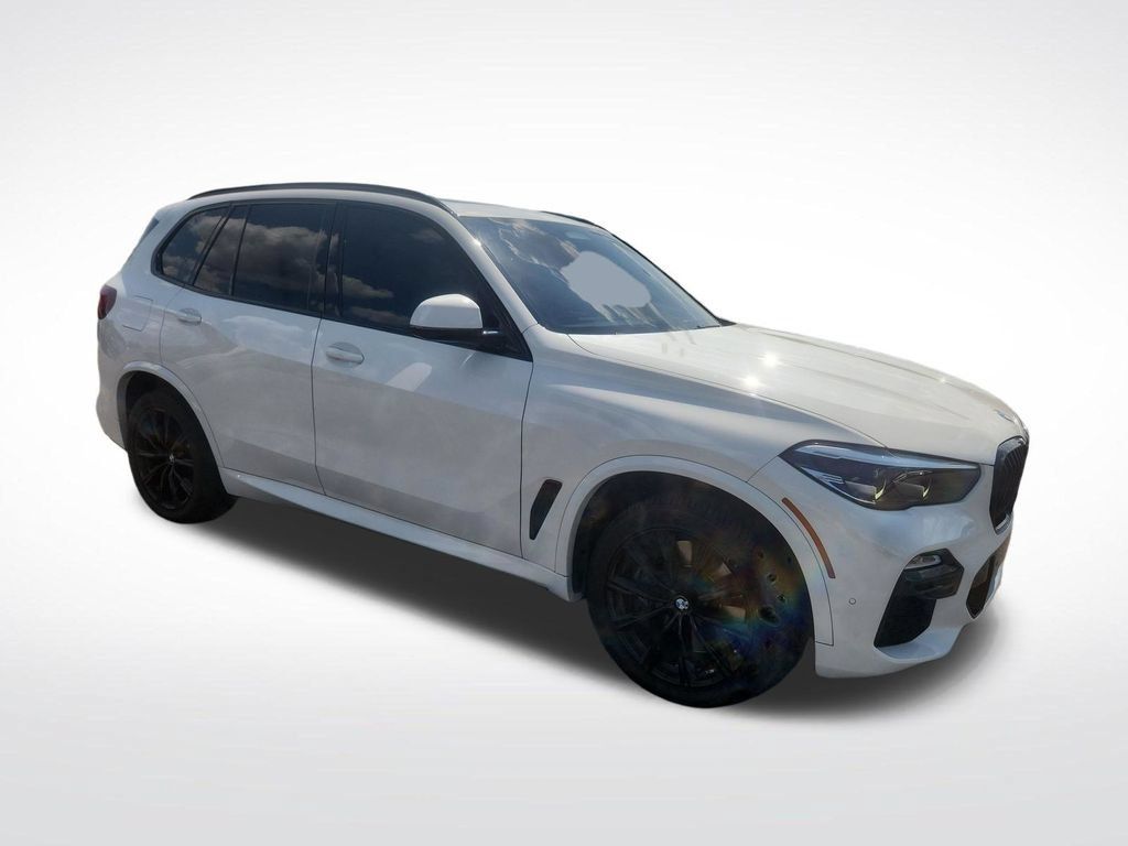 Used 2020 BMW X5 M50i AWD/4WD image 11