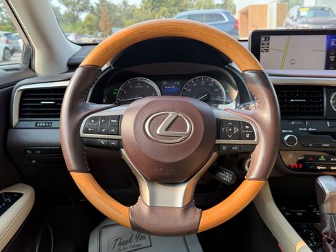 Used 2018 Lexus RX 350 FWD w/ Premium Package image 18