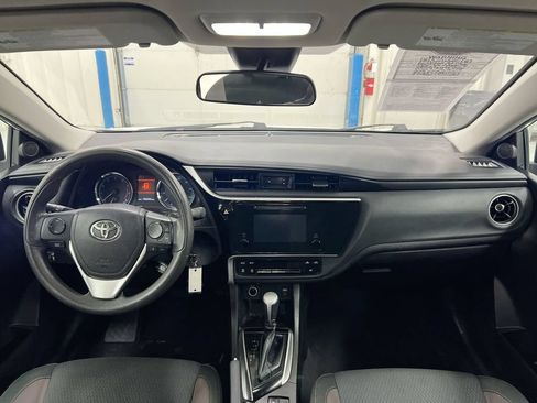 Used 2019 Toyota Corolla LE FWD image 10
