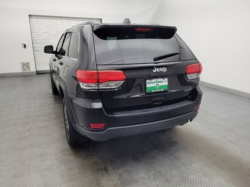 Used 2018 Jeep Grand Cherokee Laredo image 6