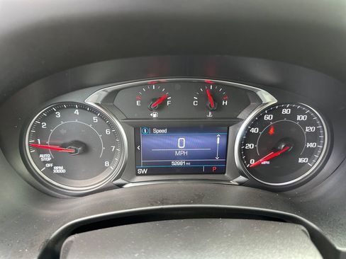 Used 2022 GMC Terrain SLE w/ Driver Convenience Package AWD/4WD image 18