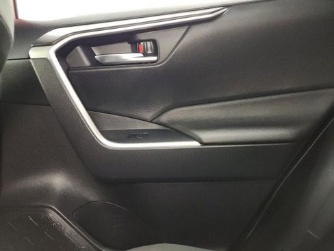 Certified 2023 Toyota RAV4 SE image 41