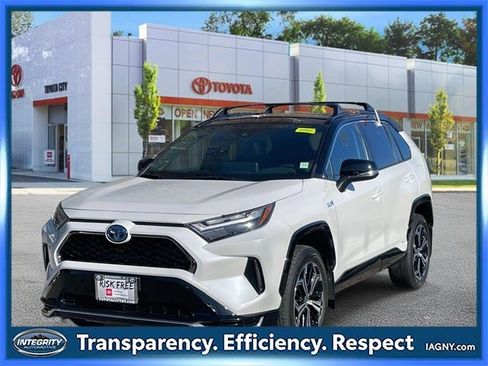 Certified 2023 Toyota RAV4 XSE image 4