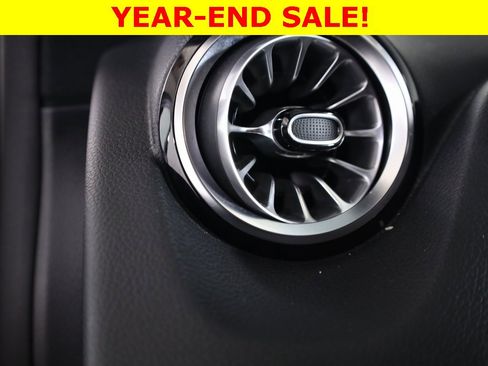 Used 2023 Mercedes-Benz GLA 250 4MATIC image 12