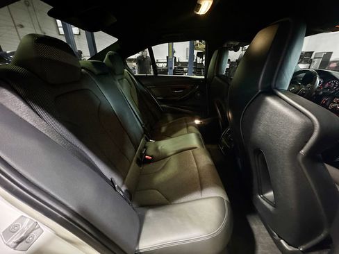 Used 2018 BMW M3 image 27