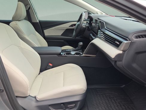 Certified 2025 Toyota Camry XLE w/ Premium Plus Package FWD image 15