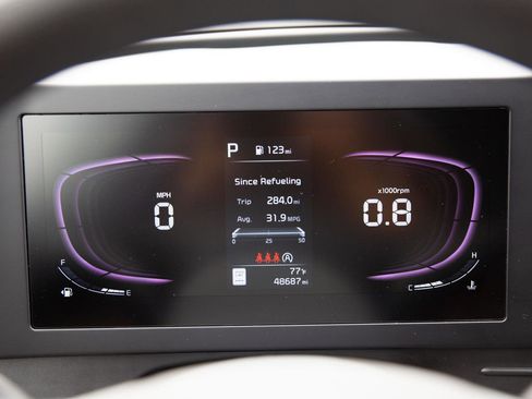 Used 2023 Kia Sportage LX image 11