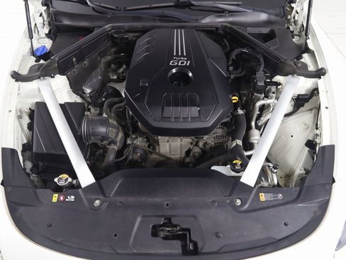 Used 2018 Kia Stinger Premium image 54