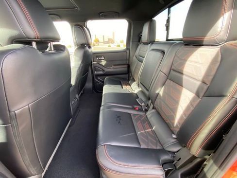 Certified 2025 Nissan Frontier PRO-4X w/ Pro Premium Package image 23