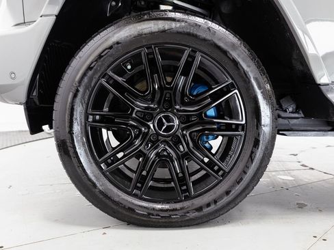 Certified 2025 Mercedes-Benz G 580 w/ EQ Technology image 37