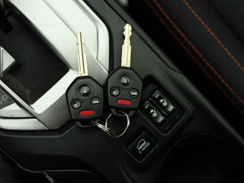 Used 2018 Subaru Crosstrek 2.0i Premium w/ Eyesight System image 55