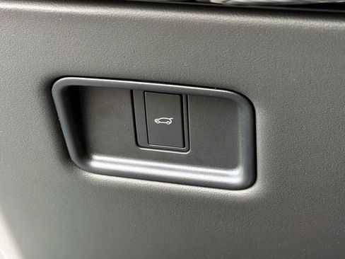 New 2026 Land Rover Range Rover Sport Dynamic SE image 31