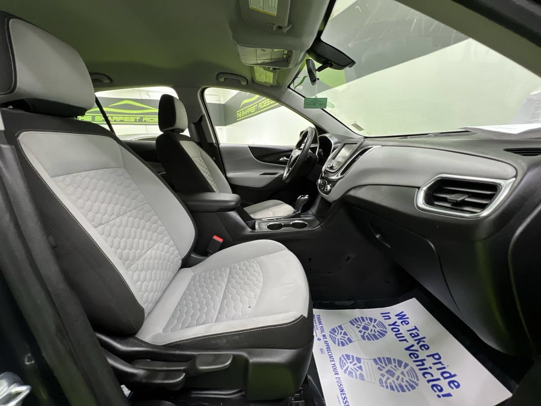 Used 2018 Chevrolet Equinox LS FWD image 27