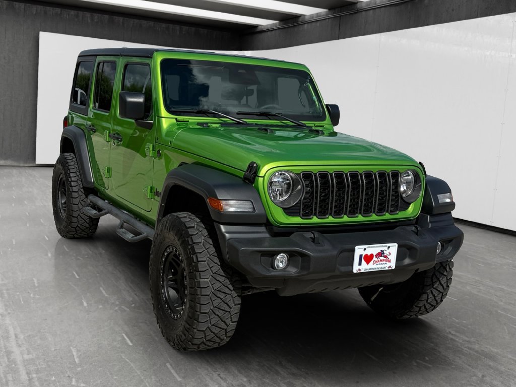 Used 2025 Jeep Wrangler Unlimited Sport AWD/4WD image 7