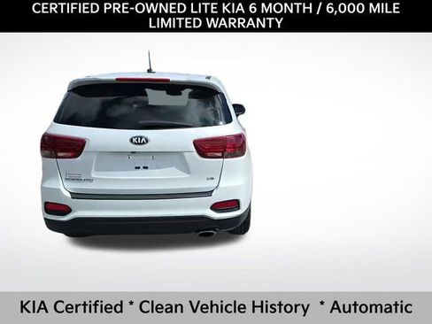 Used 2019 Kia Sorento LX image 2