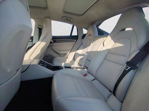 Used 2017 Porsche Panamera Turbo image 16
