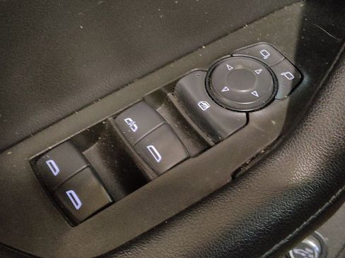 Used 2022 Chevrolet Blazer LT w/ Sound & Technology Package FWD image 27