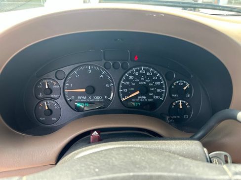 Used 2001 Chevrolet Blazer LT RWD image 4