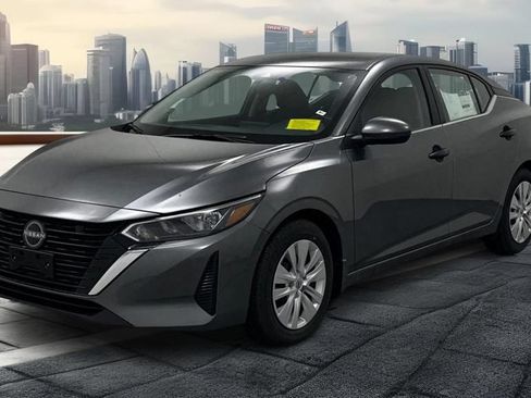 Used 2024 Nissan Sentra S FWD image 1