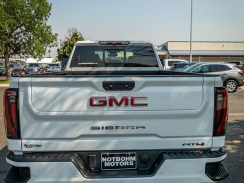 Used 2026 GMC Sierra 3500 AT4 AWD/4WD image 17