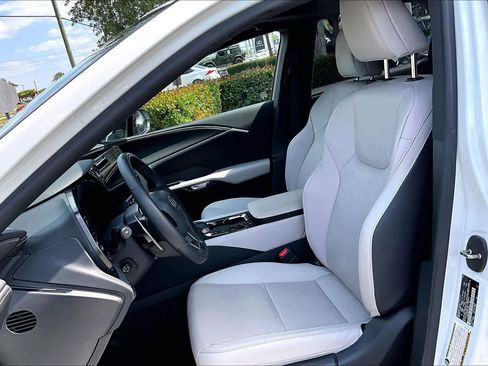 Used 2023 Lexus RX 350 Premium Plus w/ Cold Area Package image 8