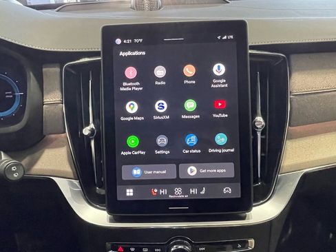 Used 2025 Volvo XC90 T8 Ultra w/ Lounge Package image 49