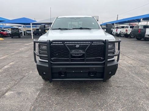 Used 2024 Ford F250 Lariat w/ Sport Appearance Package AWD/4WD image 2