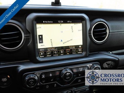 Used 2022 Jeep Wrangler Unlimited Sahara w/ LED Lighting Group image 41