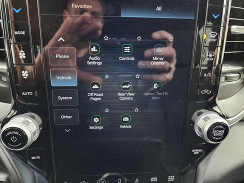 Used 2024 RAM 3500 Big Horn w/ Sport Appearance Package image 59