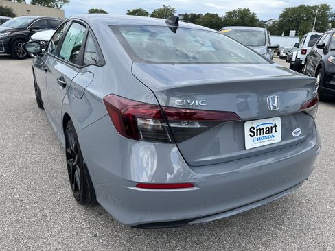 Certified 2025 Honda Civic Sport image 6