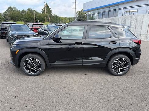 New 2026 Chevrolet TrailBlazer RS AWD/4WD image 2